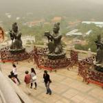 Lantau Island - Buddah seduta piu' grande del mondo sulla collina di Ngong Ping
